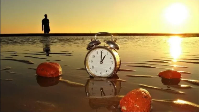 Clocks Go Back 2026