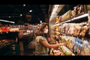 Grocery-Store Tourism
