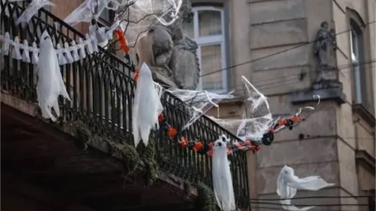 Halloween in an Apartment Building