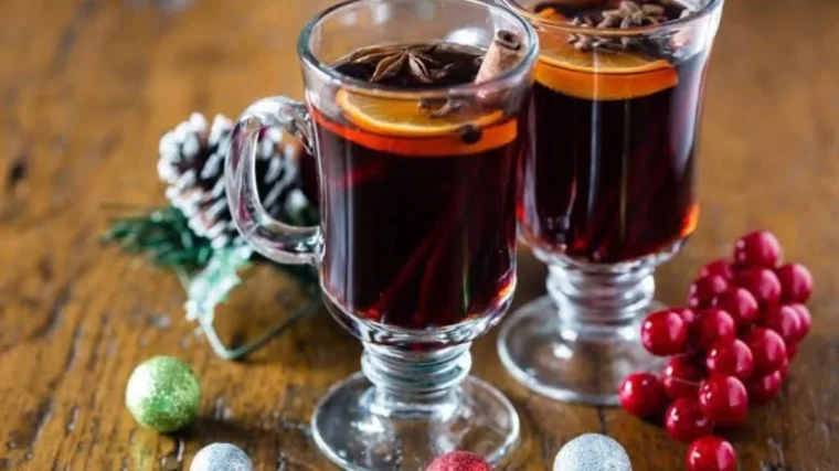 Mulled Wine Recipe for Holiday Parties