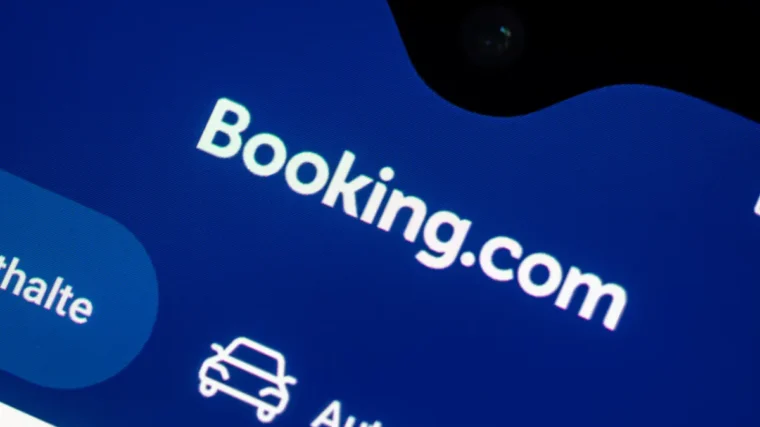 Scams: How to Spot Fake Listings and Phishing Messages